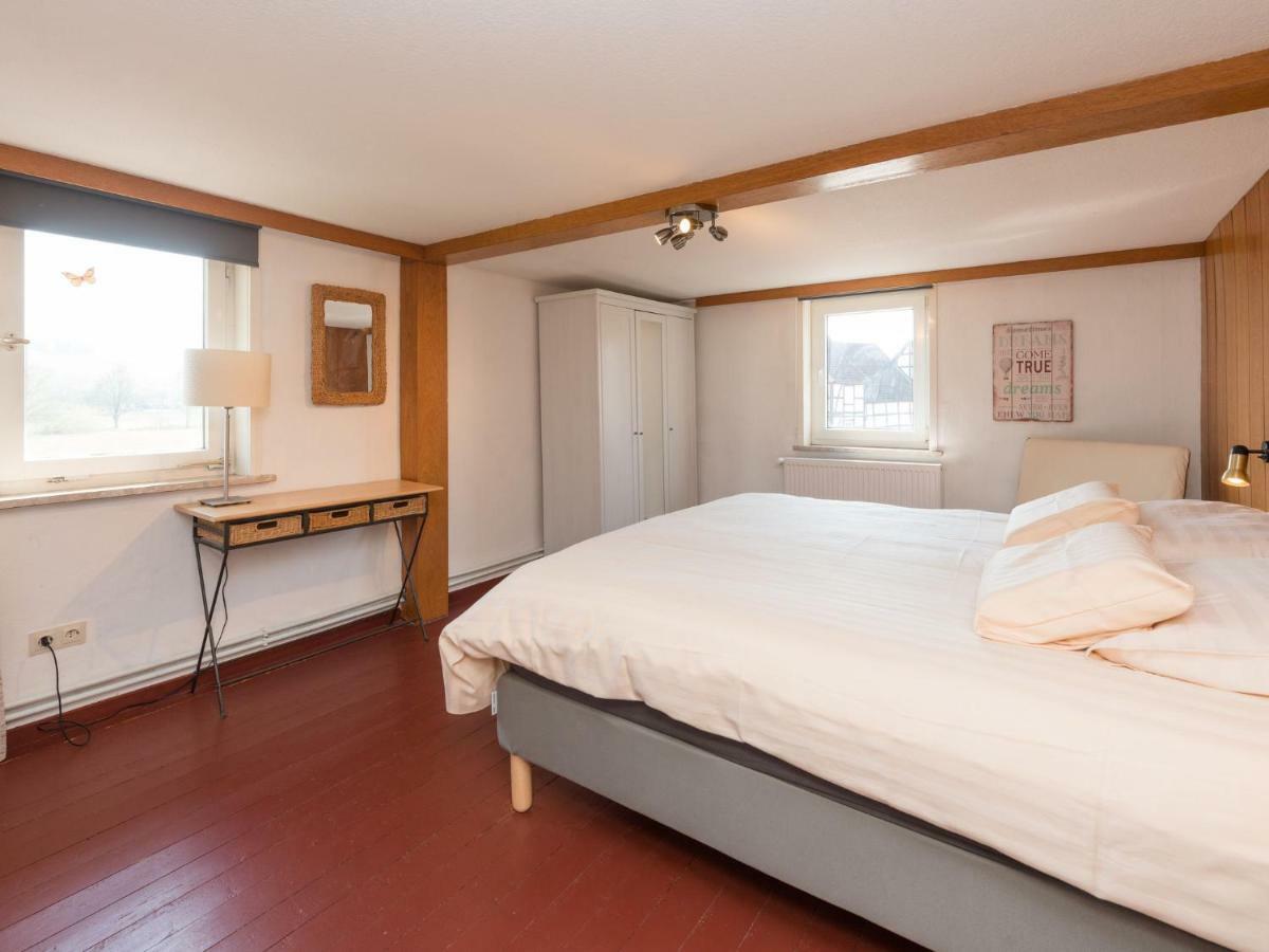 Modern Holiday Home Near River In Amelgatzen Emmerthal Luaran gambar